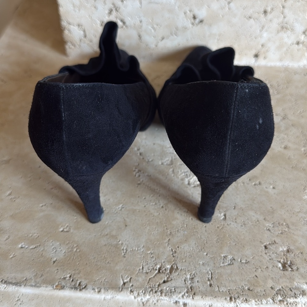 Vintage Yves Saint Laurent Black Suede Pumps - Picture 4 of 5